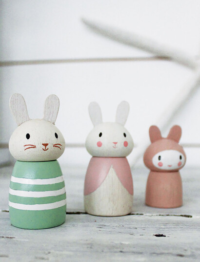 Tender Leaf Bunny Family - Multi/patterned - ONE SIZE Tender Leaf Bunny Family - Multi/patterned - ONE SIZE