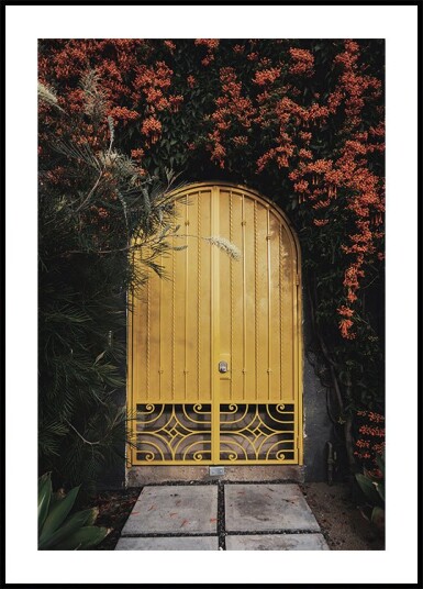 Yellow Door with Orange Flowers Plakat Plakat / 21x30cm