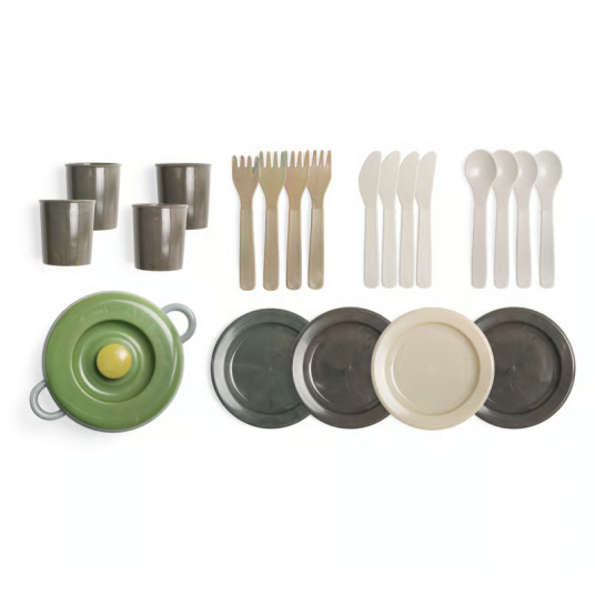Dantoy Green Bean lekeservise middagssett til 4 personer svanemerket gjenbruksplast