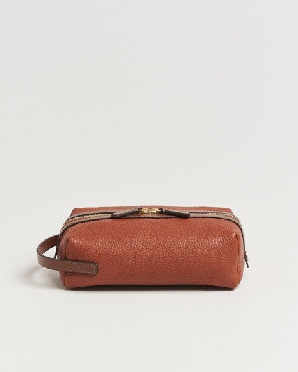 Mismo Groom Pebbled Leather Washbag Tabac/Cuoio Mismo Groom Pebbled Leather Washbag Tabac/Cuoio