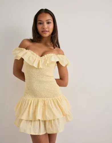 Nelly   Gul   Smock Flounce Dress