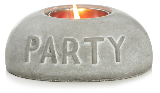 Fakkelboksholder "PARTY" i sement Fakkelboksholder "PARTY" i sement