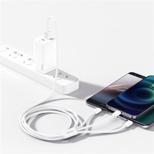 Baseus 3-i-1 USB Ladekabel 3.5A 1.2m Hvit