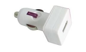 ENVEON Liten 12V USB-adapter til smarttelefoner, mp3-spillere, kamera mm. 12V->5V/1A, utskiftbar sikring, hvit ENVEON Liten 12V USB-adapter til smarttelefoner, mp3-spillere, kamera mm. 12V->5V/1A, utskiftbar sikring, hvit