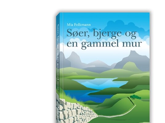 Søer, Bjerge Og En Gammel Mur | Mia Folkmann | Språk: Dansk
