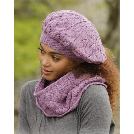 Myra by DROPS Design Basker og Hals Strikkeoppskrift str S XL