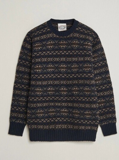 Jamieson's of Shetland Jamiesons Of Shetland All Over Fair Isle Pullover Crew Neck Navy Jamieson's of Shetland Jamiesons Of Shetland All Over Fair Isle Pullover Crew Neck Navy