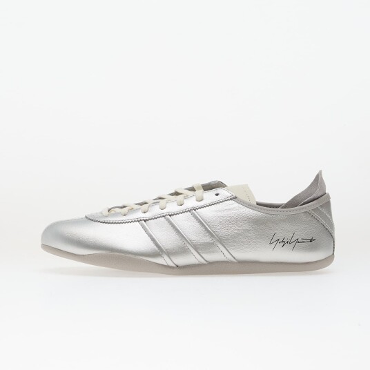 Y 3 Joggesko Y 3 Tokyo Silver Met./ Off White/ Black EUR 41 1/3 Y 3 Joggesko Y 3 Tokyo Silver Met./ Off White/ Black EUR 41 1/3