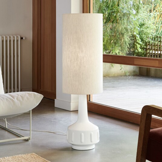 MARKET SET Jimmy gulvlampe hvit/beige høyde 121 cm   Stue 121 Hvit