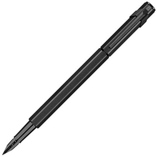 Caran d'Ache 849 Black Code Fyllepenn Medium