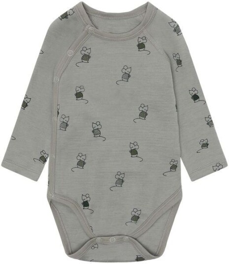 Hust&Claire ull Hust and Claire Bo Mouse ull omslagsbody Forest Fog