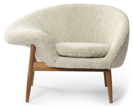 Warm Nordic FRIED EGG Loungestol (v), Offwhite lammeskinn Warm Nordic FRIED EGG Loungestol (v), Offwhite lammeskinn