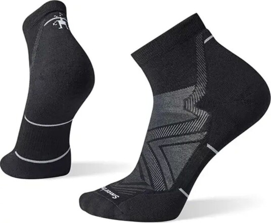 Smartwool Men's Run Targeted Cushion Ankle Socks 42-45, Black