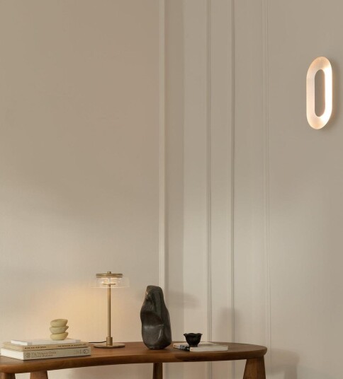 Nuura Sasi Small vegglampe Sølv