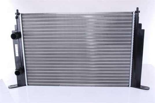 Radiator NISSENS 61885A Radiator NISSENS 61885A
