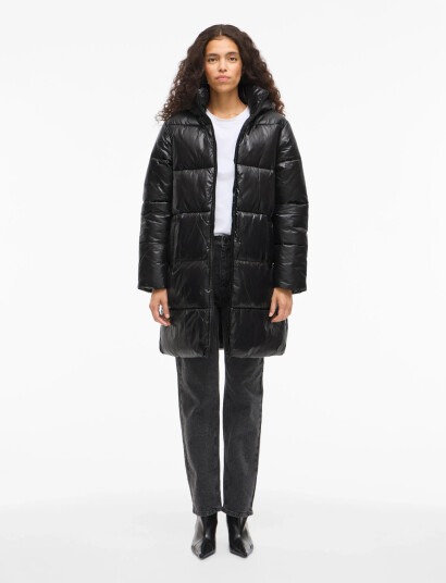Vila Vilidda L/S Hood Shinny Puffer Jacket Black 44 Vila Vilidda L/S Hood Shinny Puffer Jacket Black 44