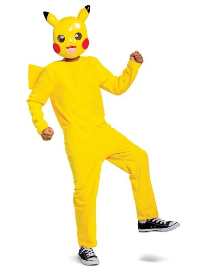 Jakks Pikachu Classic size 7 8