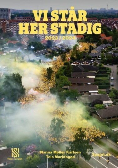 Vi Står Her Stadig 2023/2024 | Nanna Møller Karlsen | Språk: Dansk