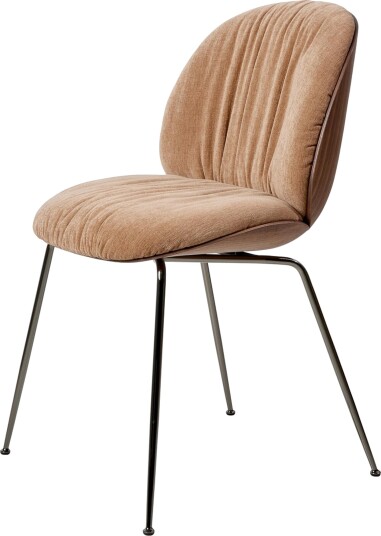 Gubi Beetle Soft Spisestol Sort Krom/ Amerikansk Valnøtt/ Belsuede Speical/Dedar 132 Gubi Beetle Soft Spisestol Sort Krom/ Amerikansk Valnøtt/ Belsuede Speical/Dedar 132