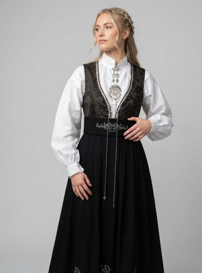 Sølje Tora festdrakt til dame i sort (36 (Small))