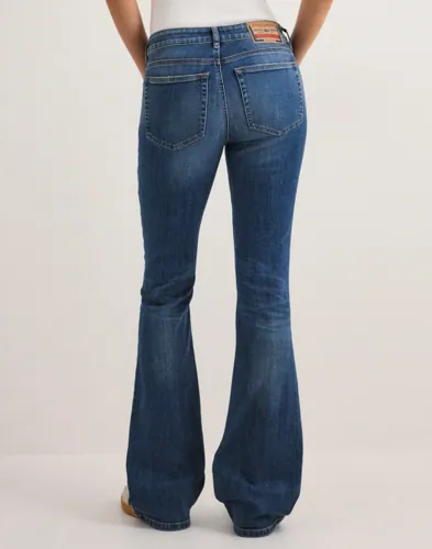 Diesel Blå 1969 D Ebbey L.32 Trouser Diesel Blå 1969 D Ebbey L.32 Trouser