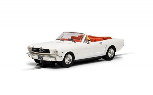 Scalextric Ford Mustang James Bond Goldfinger 1:32 Analog Bilmote med Lys