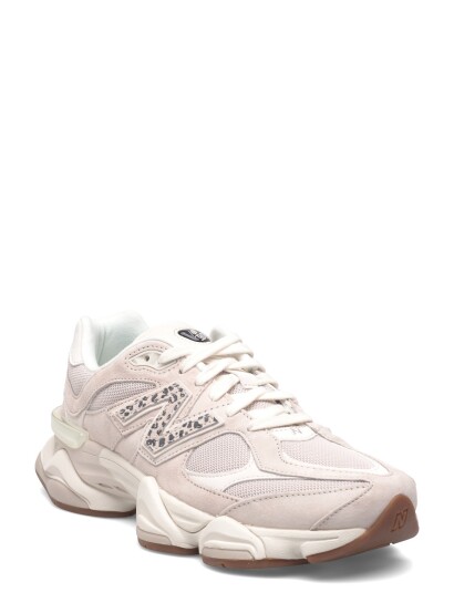 New Balance 9060 Cream 43