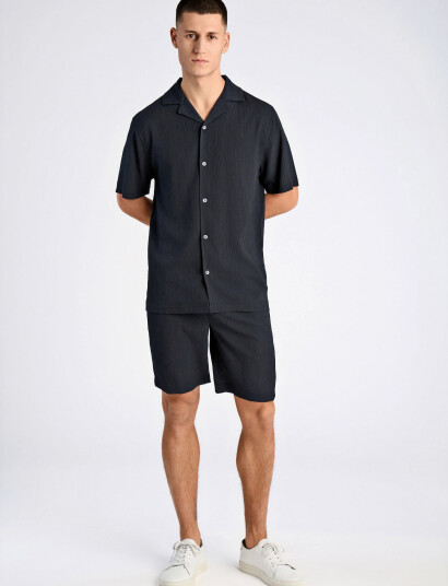 Lindbergh Plissé S/S Resort Shirt - Black - S