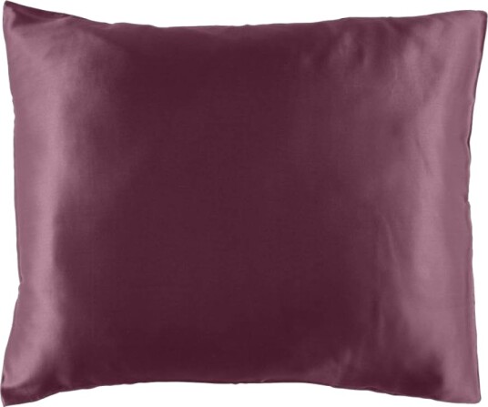 Fanni K   Putetrekk silke 50×60 cm vinrød