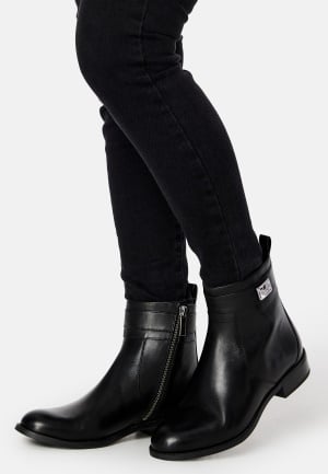 Michael Michael Kors Padma Strap Flat Bootie 001 Black 37