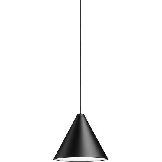 String Light Cone Pendel 12M Dimbar Med Casambi Sort String Light Cone Pendel 12M Dimbar Med Casambi Sort