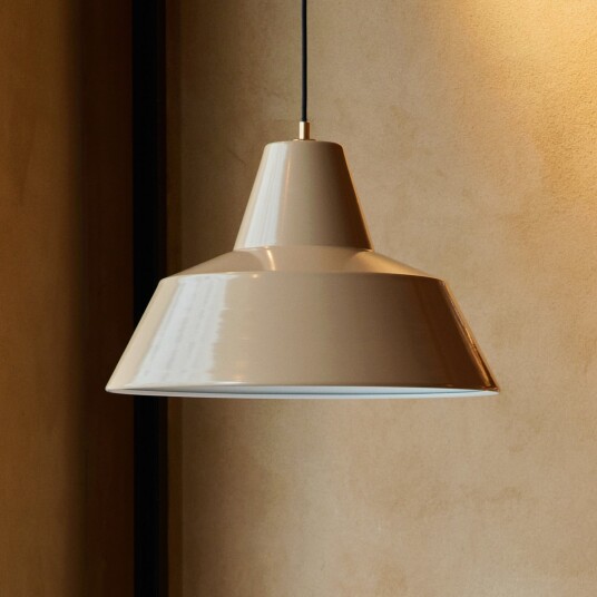 Hengelampe Made By Hand Workshop W3 dimmbar Beige Spisestue Aluminium Design 24 Beige