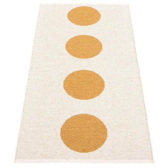 Pappelina Vera matte 70x150 cm ochre / vanilla