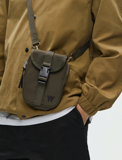 WOOD WOOD Wwralf Shoulder Pouch 25346 Khaki green ONE SIZE WOOD WOOD Wwralf Shoulder Pouch 25346 Khaki green ONE SIZE