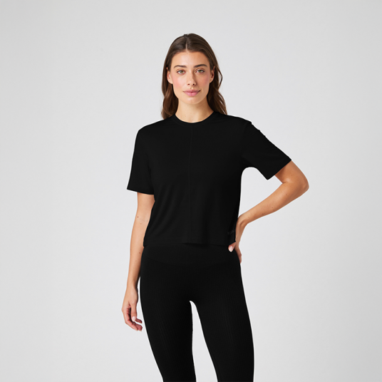 Björn Borg Studio Soft Cropped T shirt Svart Small Björn Borg Studio Soft Cropped T shirt Svart Small
