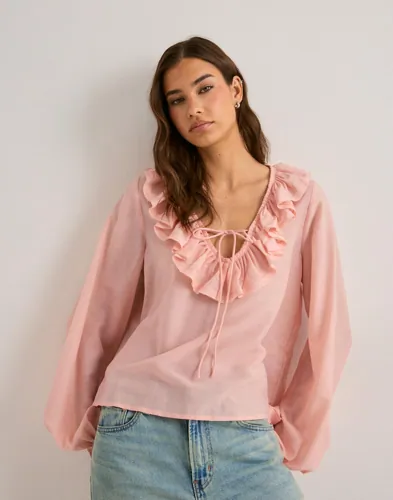 Nelly   Rosa   Frill Blouse