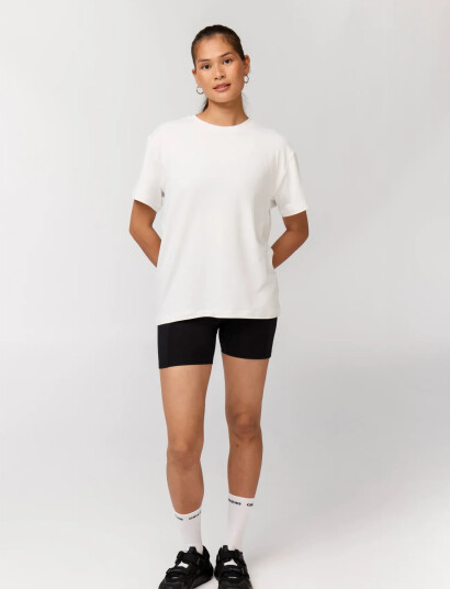 Girlfriend Collective Reset Relaxed Workout Tee White XL