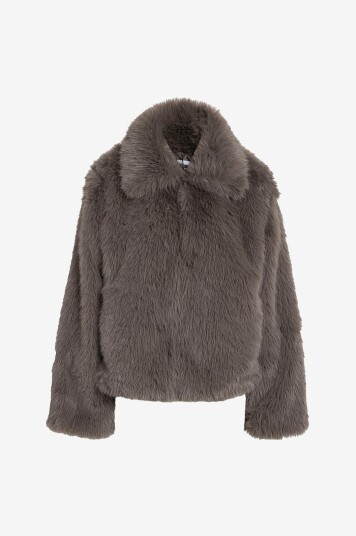 Noisy May Curve Jakke i fuskepels nmEvie L/S Grå Noisy May Curve Jakke i fuskepels nmEvie L/S Grå