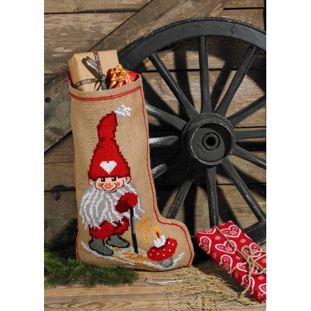 Permin broderisett med jutesokk nisse og svamp 36x60cm