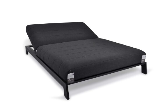 Fritab Bite solseng Svart med grå pute Aluminium/Sunbrella Svart Fritab Bite solseng Svart med grå pute Aluminium/Sunbrella Svart