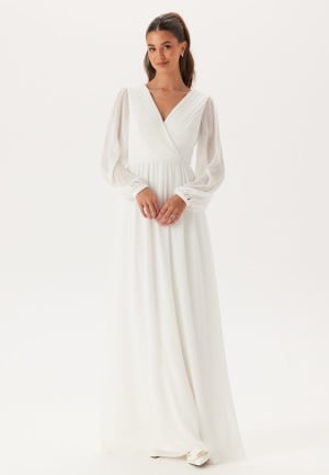 Bubbleroom Occasion Pleated V-Neck Wedding Gown White 38