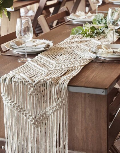 Kremfarget Macrame Bordløper 30x200 cm Pampas