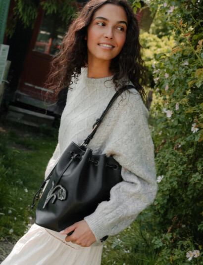 Becksöndergaard Smooth Bucket Bag Black ONE SIZE