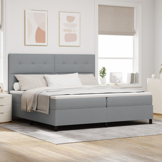 Box Spring Seng med Madrass & LED Lys Grå 200x200 cm Stoff