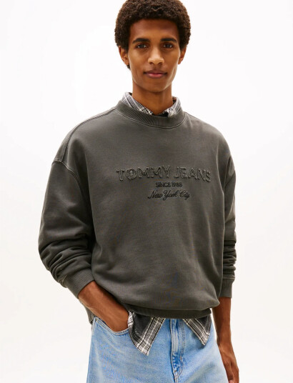 Tommy Jeans Tjm 90S Gmd New Classics Crew - Khaki green - M Tommy Jeans Tjm 90S Gmd New Classics Crew - Khaki green - M