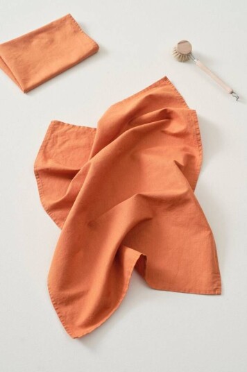 Kitsound KIT kjøkkenhåndkle i lin Rust orange