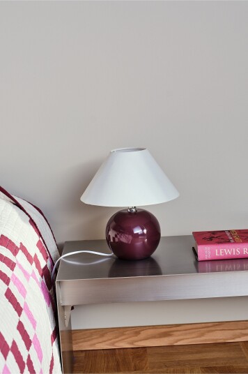 Jotex KARAMELL bordlampe Windsor vin Kjøp Bordlamper hos Jotex