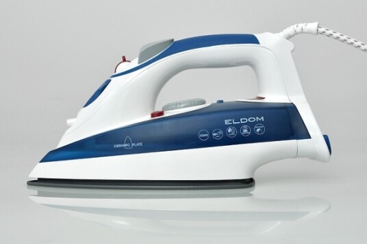 Eldom Da28c Tørr & Dampstrykejern Keramisk Strykesåle Blå Hvit 2200 W 320 Mm 140 Mm Eldom Da28c Tørr & Dampstrykejern Keramisk Strykesåle Blå Hvit 2200 W 320 Mm 140 Mm