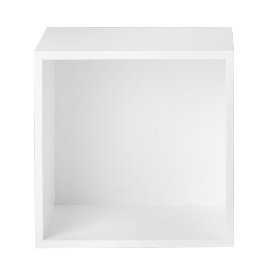 Muuto Stacked 2.0 hyller med ryggskive, medium hvit Muuto Stacked 2.0 hyller med ryggskive, medium hvit
