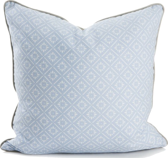 Songvaar® Pute lys blå m/hvitt mønster 50x50cm Songvaar Songvaar® Pute lys blå m/hvitt mønster 50x50cm Songvaar